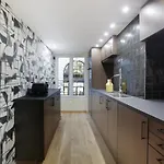 Apartment Center Of Paris By Studio Prestige